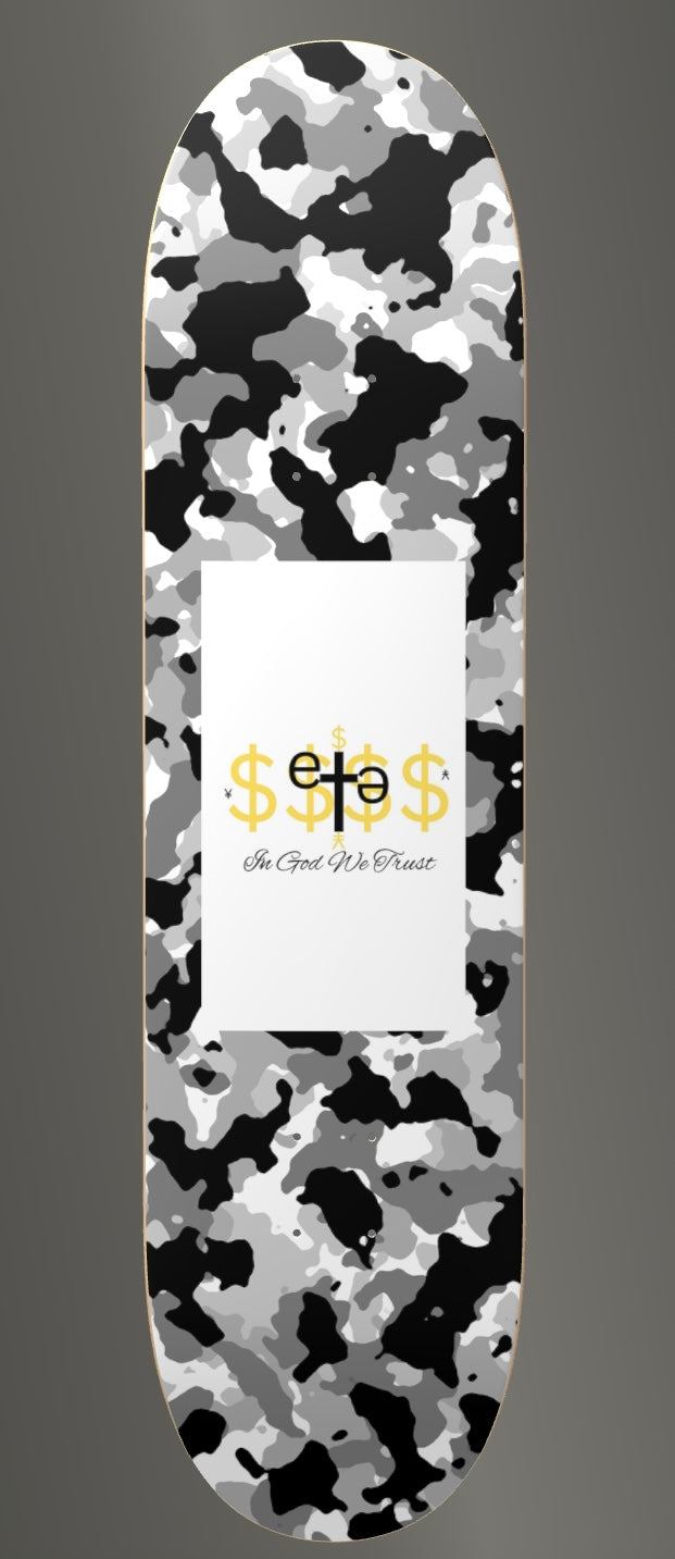 ete. “Camo” skateboard .ete